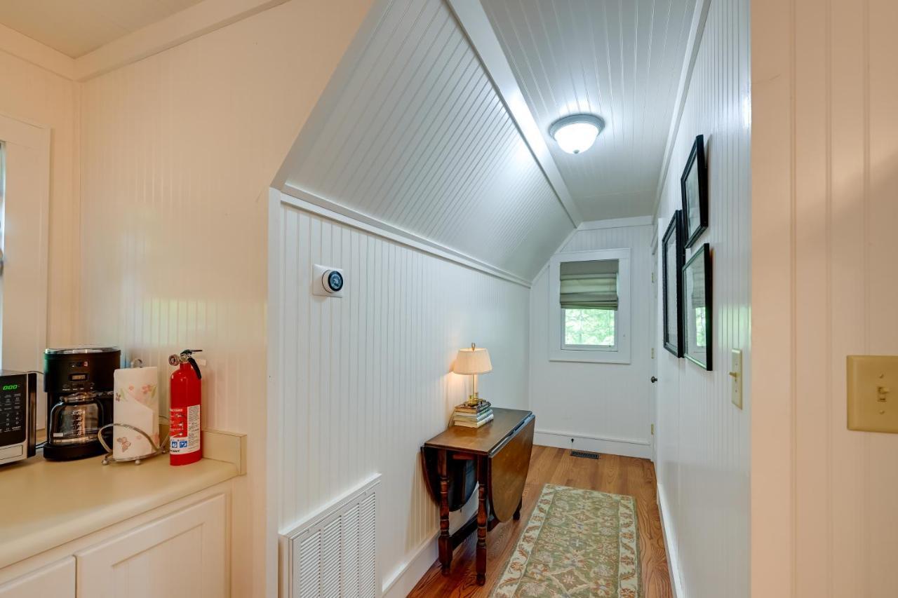 Smallwood Cute Highlands Home With Screened Porch! 외부 사진